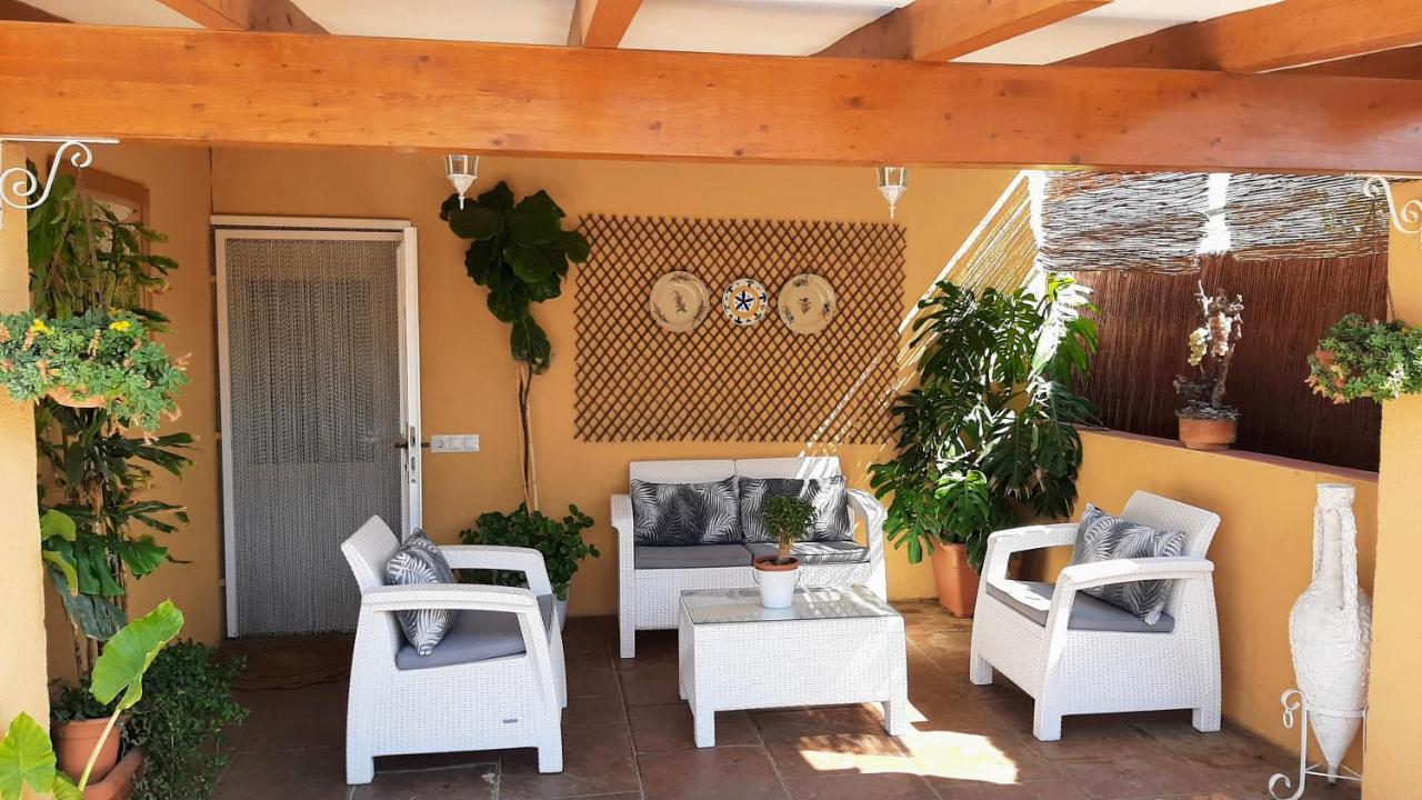 Chalet Vacacional Con Piscina Privada Y Barbacoa Tarragona Exteriör bild