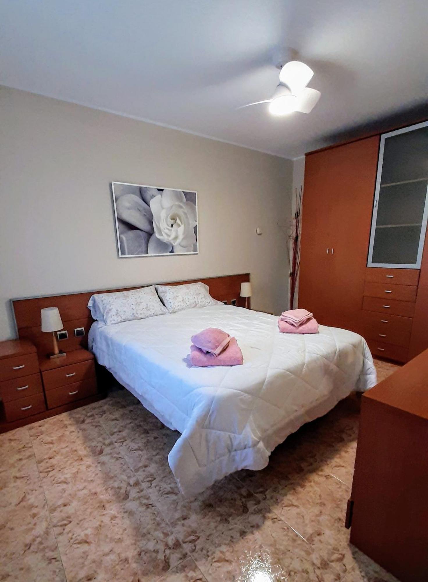 Chalet Vacacional Con Piscina Privada Y Barbacoa Tarragona Exteriör bild